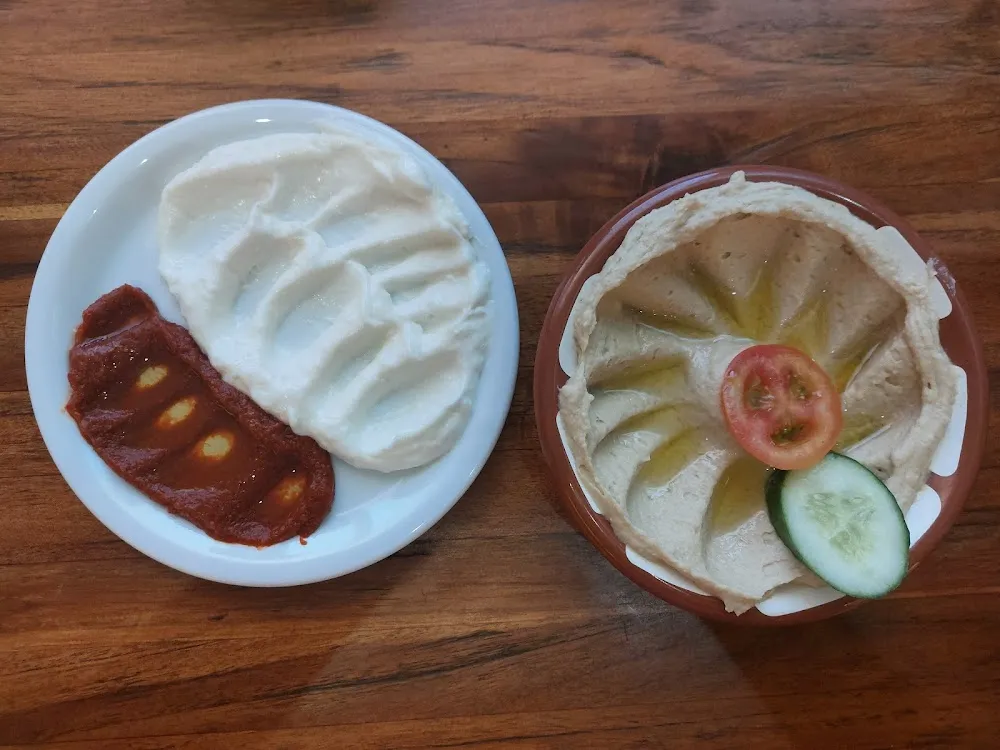 Homs & Mayonnaise & Harissa